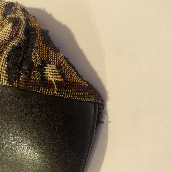 ⚡️Beuno Tapestry double strap shoulder bag Animal print⚡️ - Picture 7 of 9